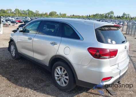 2020 Kia Sorento 3.3L Lx z USA, uszkodzony, nr VIN 5XYPG4A50LG629042